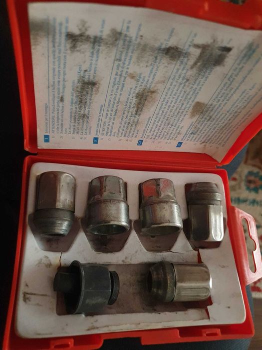 Porcas Segurança M12X1.5 FARAD STIL-BULL H1