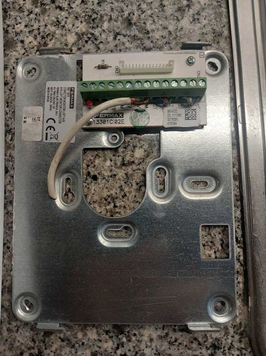 Fermax Video Doorphone - Loft 3307 Model, Color Screen / Brand New Condition64739999433218123