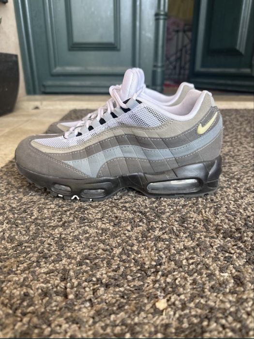 Air max 95 cinzento & branco