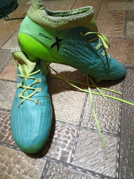 Adidas botines verdes online