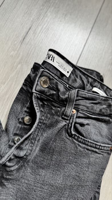 Spodnie ZARA 34 damskie jeansy czarne bawełna