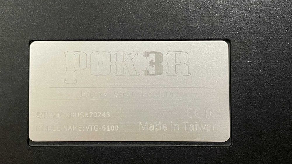 Poker 3 RGB Teclado mecânico Blue Cherry Switches