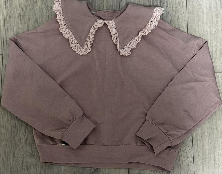 Продам кофту з воротнічком на дівчинку