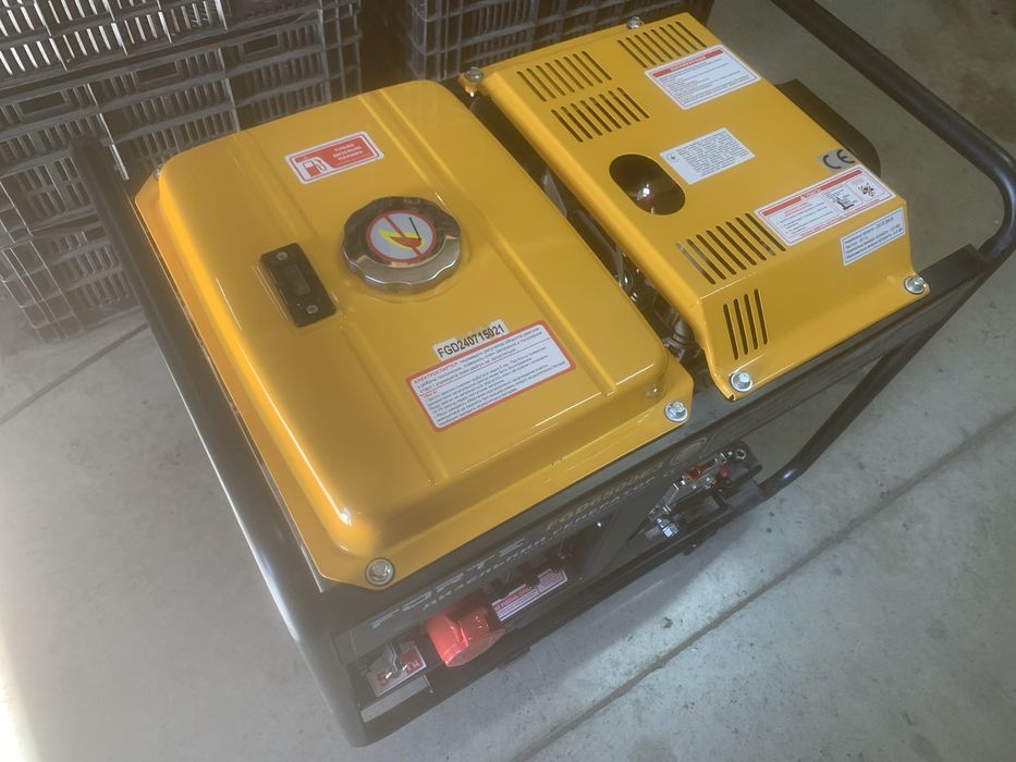 Дизельний генератор Forte FGD6500E3 на три фази