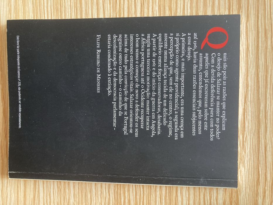 Coleção de livros do Político Salazar