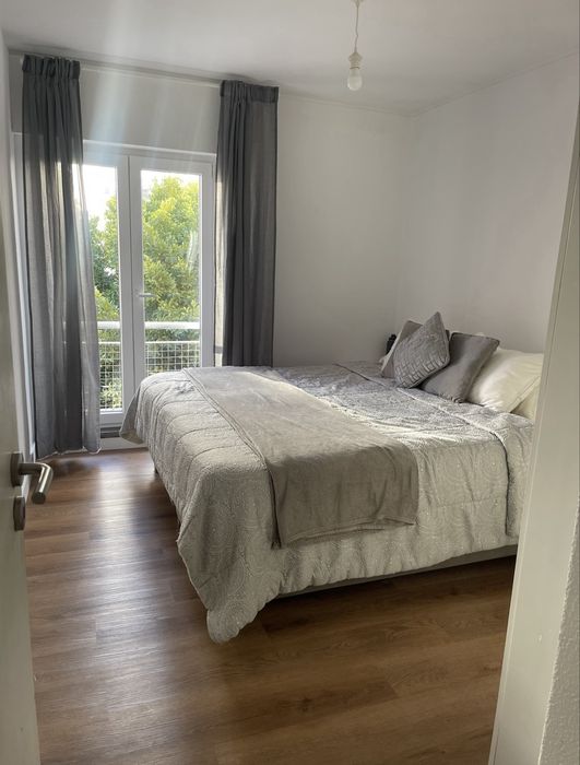 Quarto intividual ou casal em Olivais