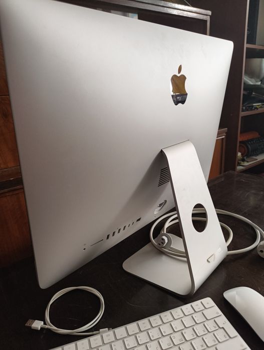 IMac 21.5” Retina 4K (2019) Intel i5 / 8GB / 1TB Fusion / Radeon