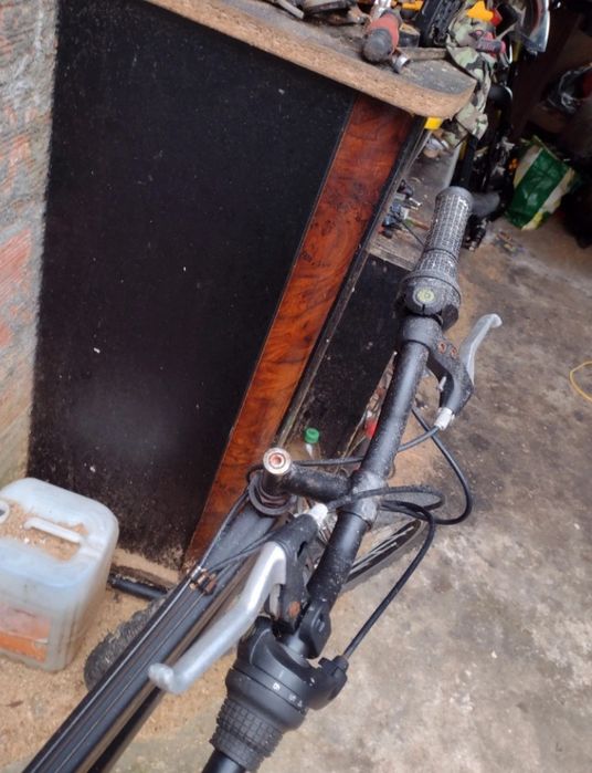 Bicicleta montanha435731232898437123