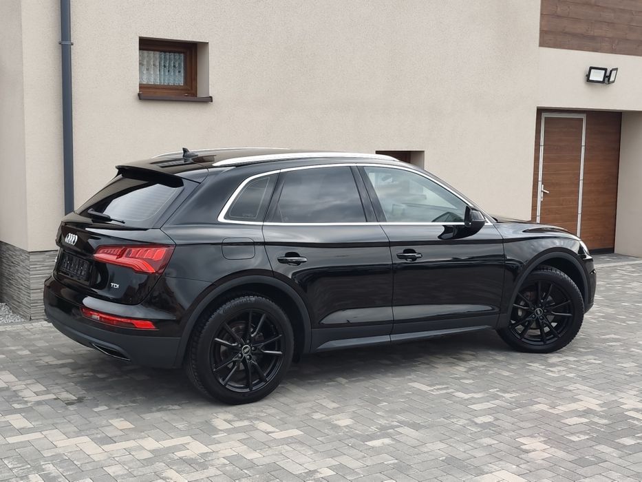 *Rezerwacja**Audi Q5 2, 0TDI*Serwis*NAVI*Kamera*Xenon*Full Ledy*