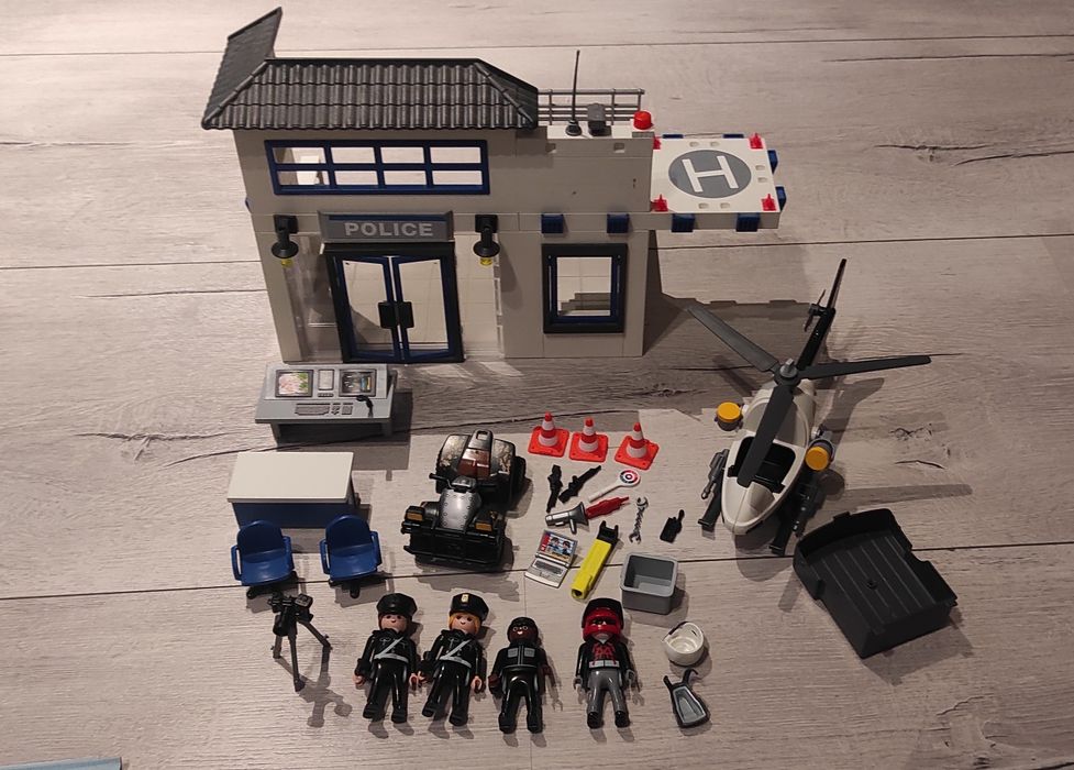 Playmobil 9372 posterunek policji