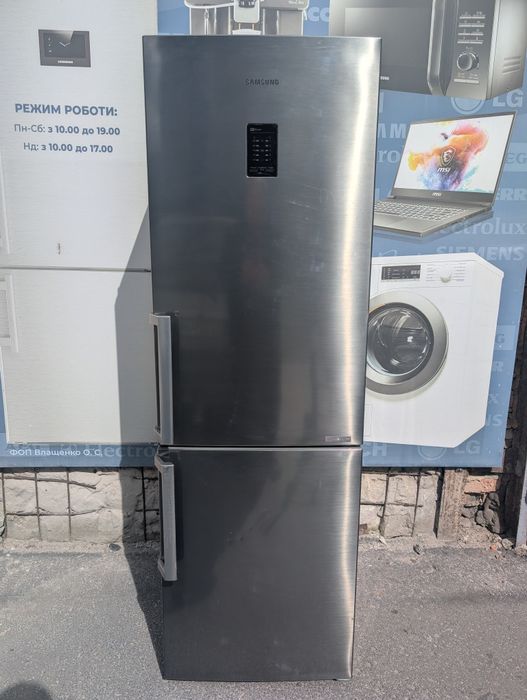 Холодильник Samsung NoFrost