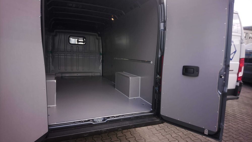 Peugeot Boxer L4H2/H3  Zabudowy samochodów dostawczych // KNAUTECH