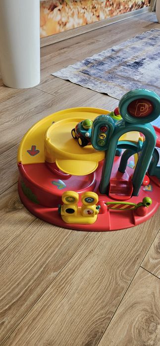 Garaż dziecięcy mothercare