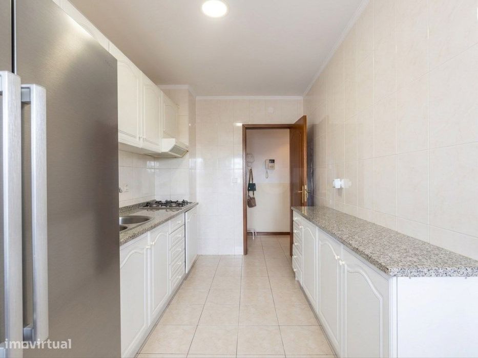 Apartamento T2 localizado na Trofa