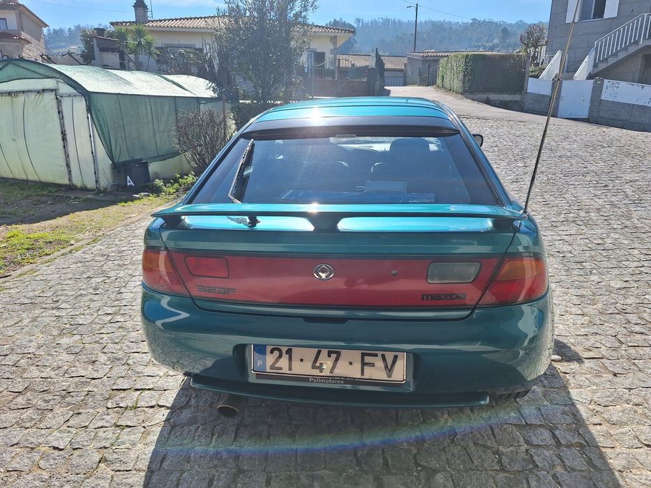 Mazda 323 1.5 16v