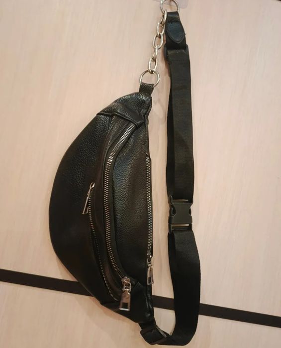 Нова сумка бананка