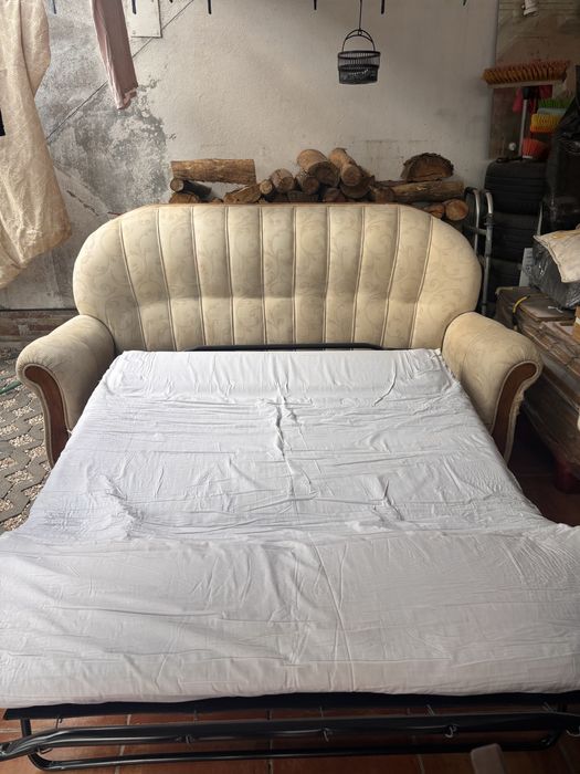 Sofá cama satisfatorio
