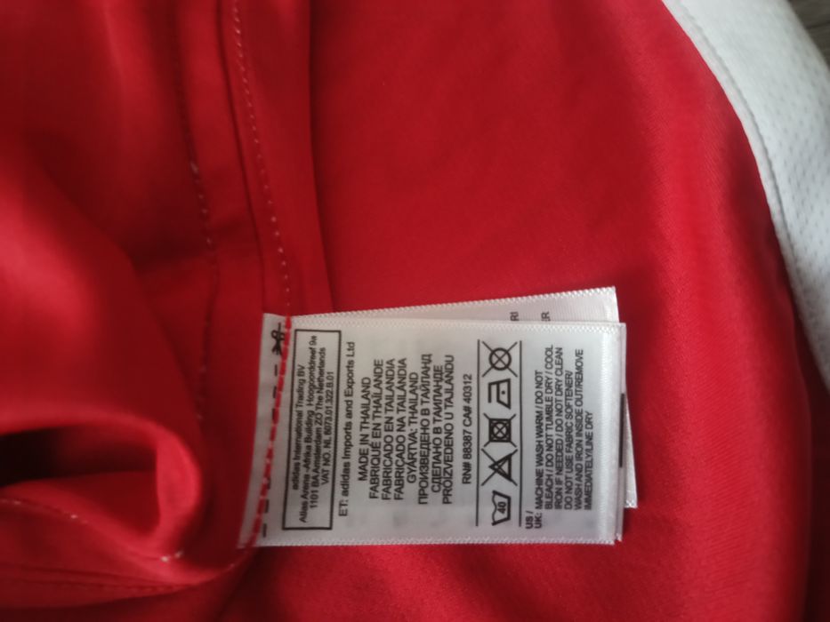 Футбольна футболка Арсенал