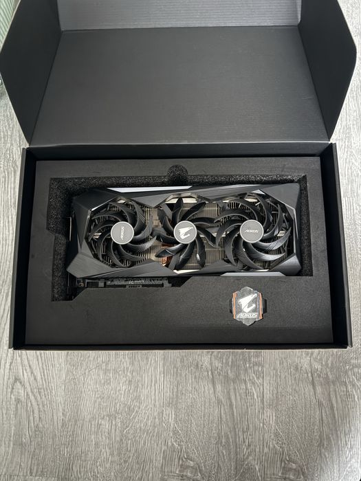 Nvidia RTX 3070 ti Gigabyte aorus master