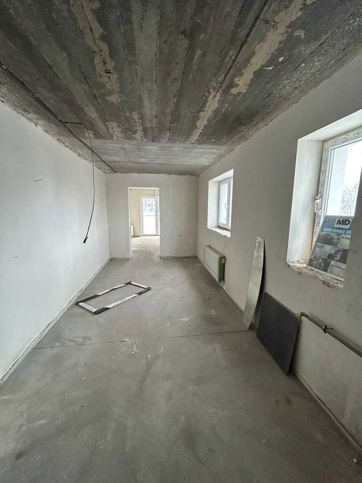 Терміново! Частковий ремонт. 2-к квартира біля парку Мами .