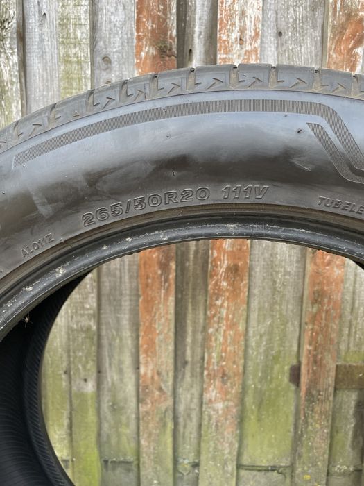 Резина Bridgestone r20/265/50. 111V.