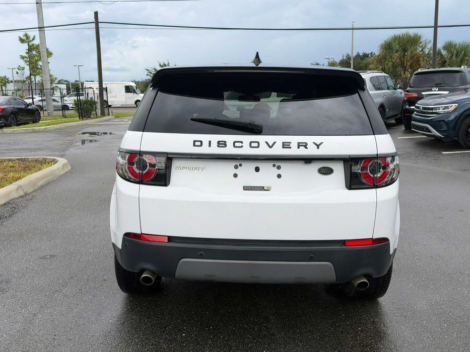 Land Rover Discovery Sport      2018