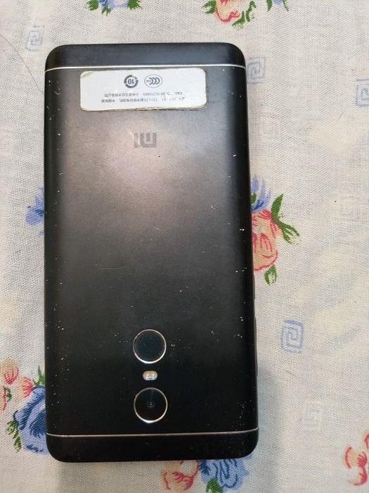 Продам телефони не працюючі