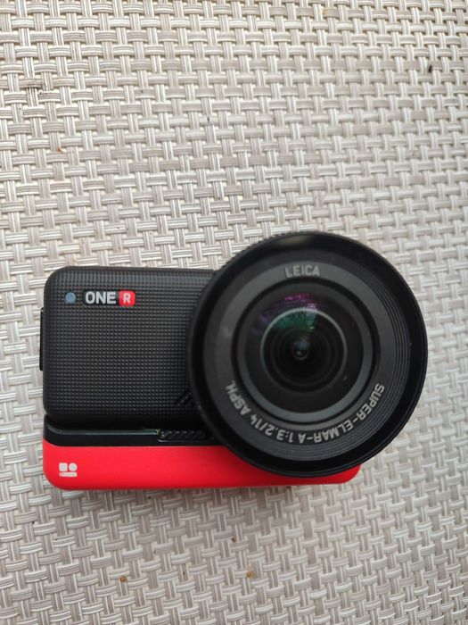 Камера insta 360 r