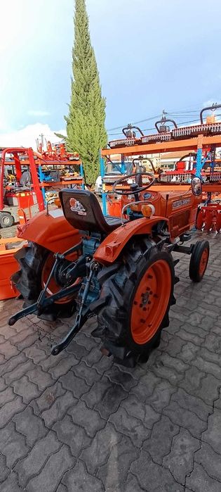 Campanha de Natal: Trator Kubota L2201 + 4 alfaias POUPE 1250