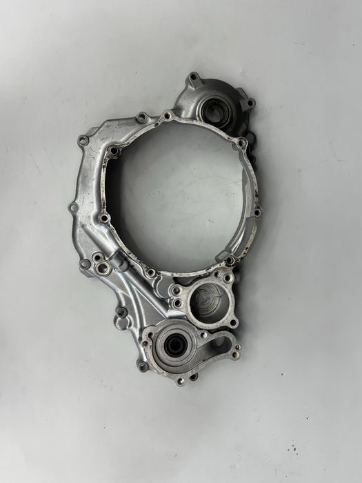 Pół Karter Dekiel Sprzęgła Ćwiartka YAMAHA YZF426 / 400 WR