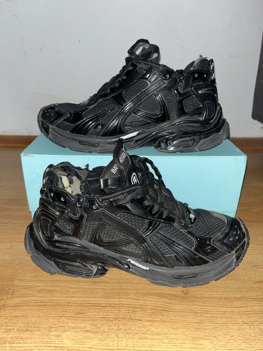 Balenciaga runner