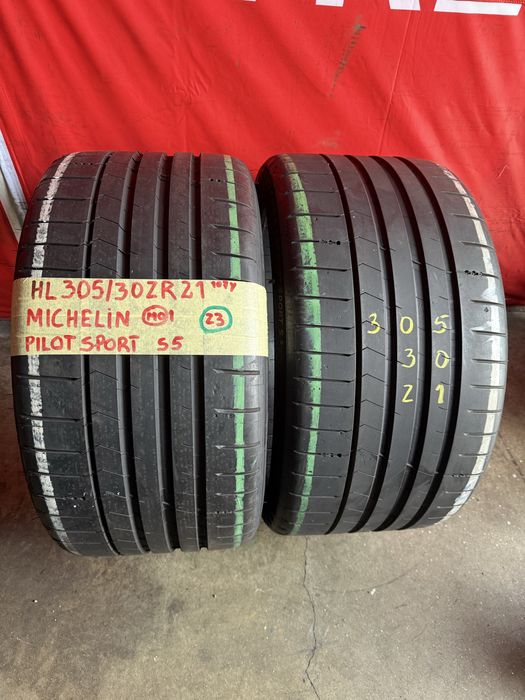 Pneus 305/30/21 Michelin Pilot sport S 5 Como novos