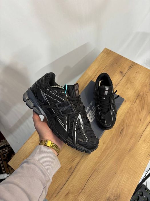 Кросівки New Balance 1906A