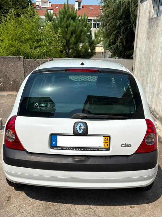 Renault Clio 2 lugares (mercadorias)