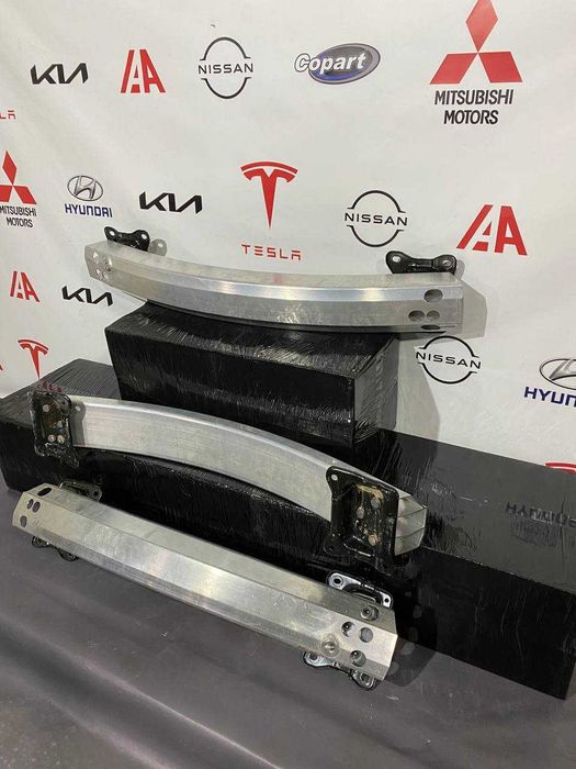 Підсилювач заднього бампера Tesla Model Y 1487616-00-A