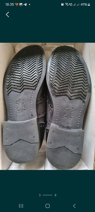 Нові шкіряні туфлі для хлопчика 35 розмір