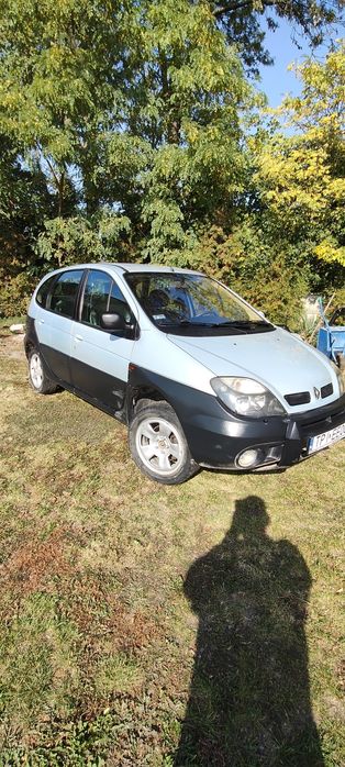 Renault Scenic RX4