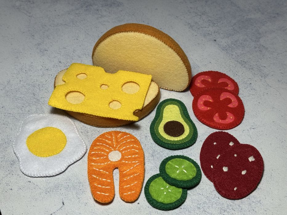 Сендвіч з фетру,Хот дог з фетру,Фетрові овочі і фрукти