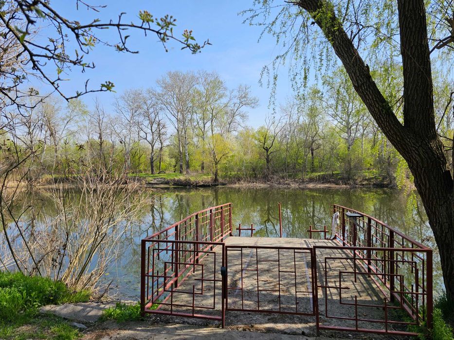 Продаж дачі, земельна ділянка площею 6.26 сотки, Обухівка. Ізумруд.