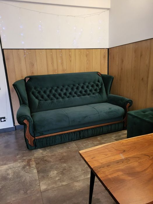 Перетяжка, реставрация мягкой мебели.