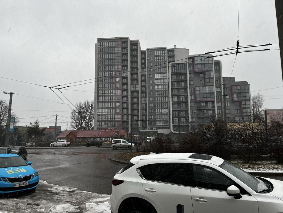 Низька ціна! Оренда паркомісця, вул. Городоцька 226 ЖК Resident Hall