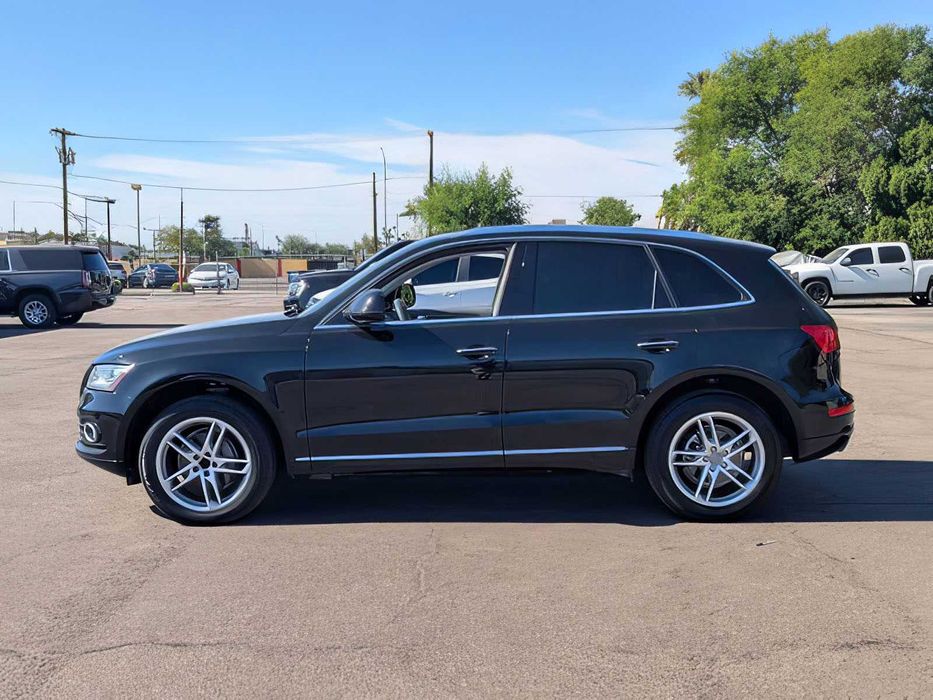 Audi Q5      2015