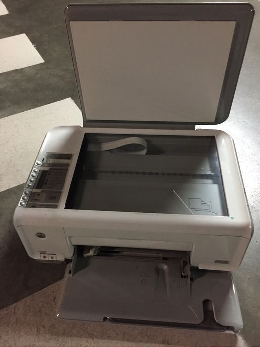 Impressora Hp Deskjet  Hp 2544 outra C3180