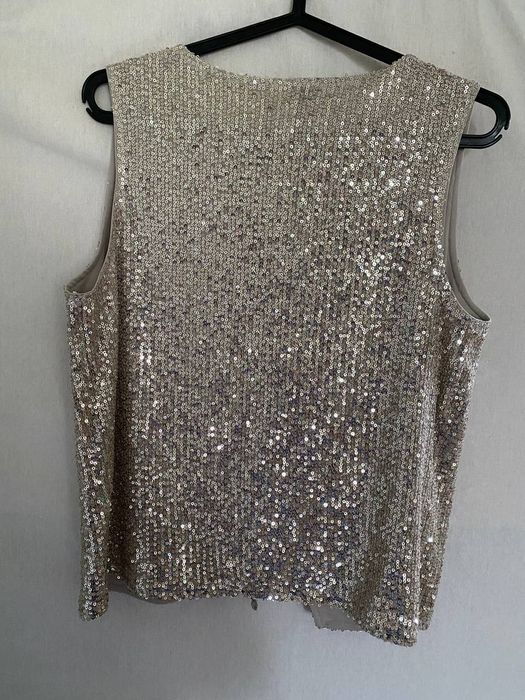 Нарядная блестящая вечерняя жилетка топ на завязках в пайетки