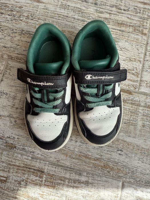Кросівки осінні Champion 28 розмір