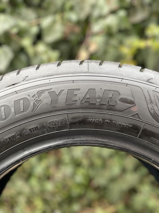 215/65 R16C Goodyear EfficientGrip Cargo 2