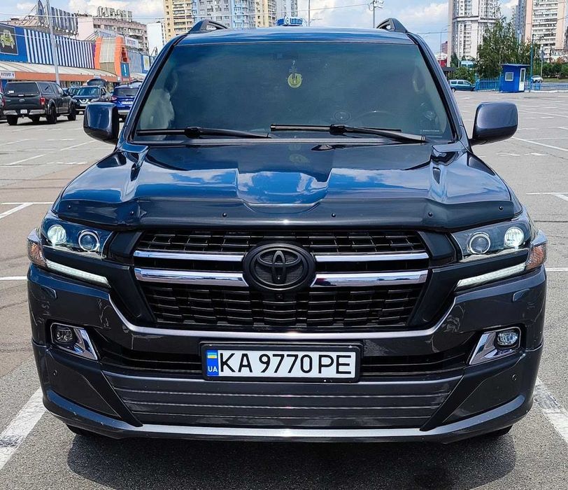 Оренда з викупом LAND CRUISER, LC200, 4.5D 2008р.в. 1300$\міс., або 300$/13.500грн.в тиждень. АКПП(Автом.) Дизель Без застави Без обмежень Нотаріальні
