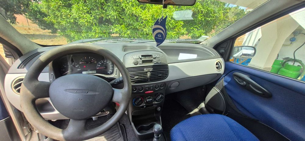 Fiat Punto 1.2 Gasolina – Inspeção em Dia