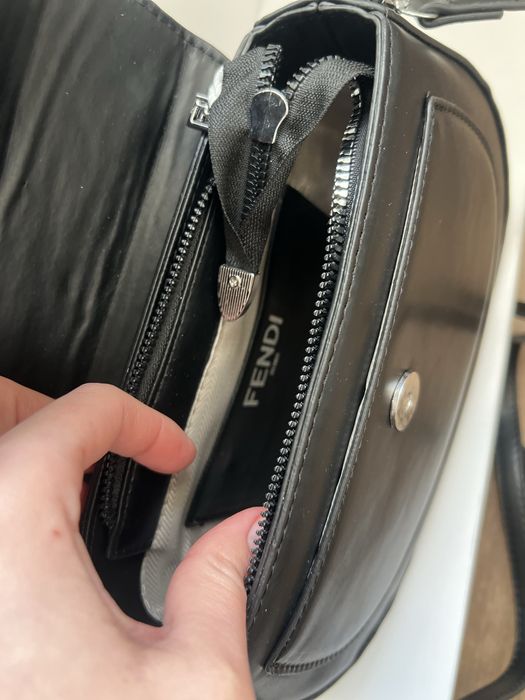 Сумка жіноча чорного кольору