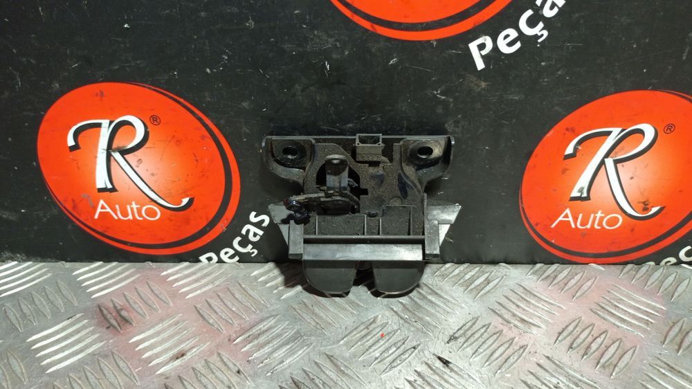 Fecho Da Mala Audi A4 (8D2, B5)